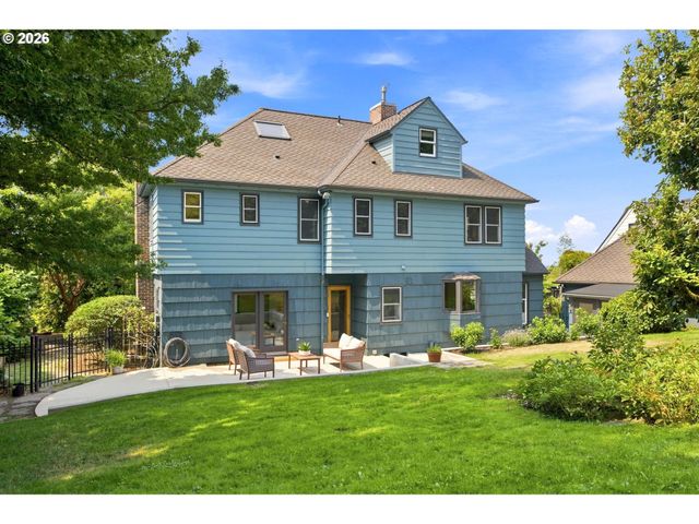 526 Se 65TH Ave, Portland, OR 97215