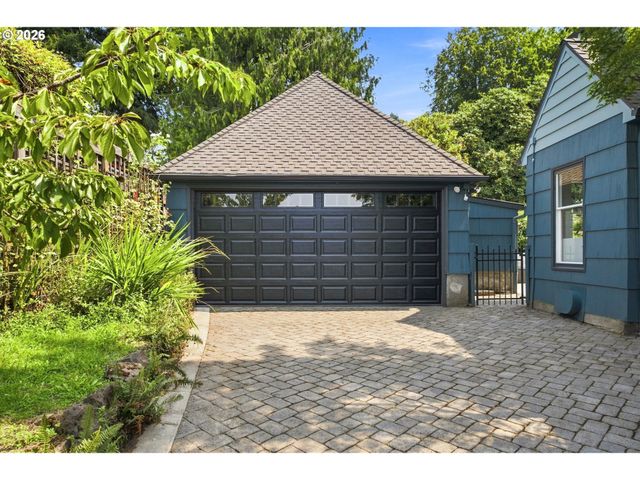 526 Se 65TH Ave, Portland, OR 97215