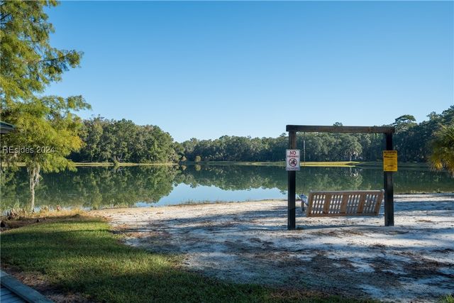 93 Bull Point Dr, Seabrook, SC 29940