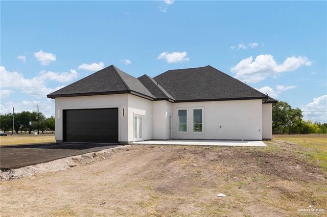 954 S Milanos Road, Weslaco, TX 78596