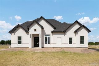 954 S Milanos Road, Weslaco, TX 78596