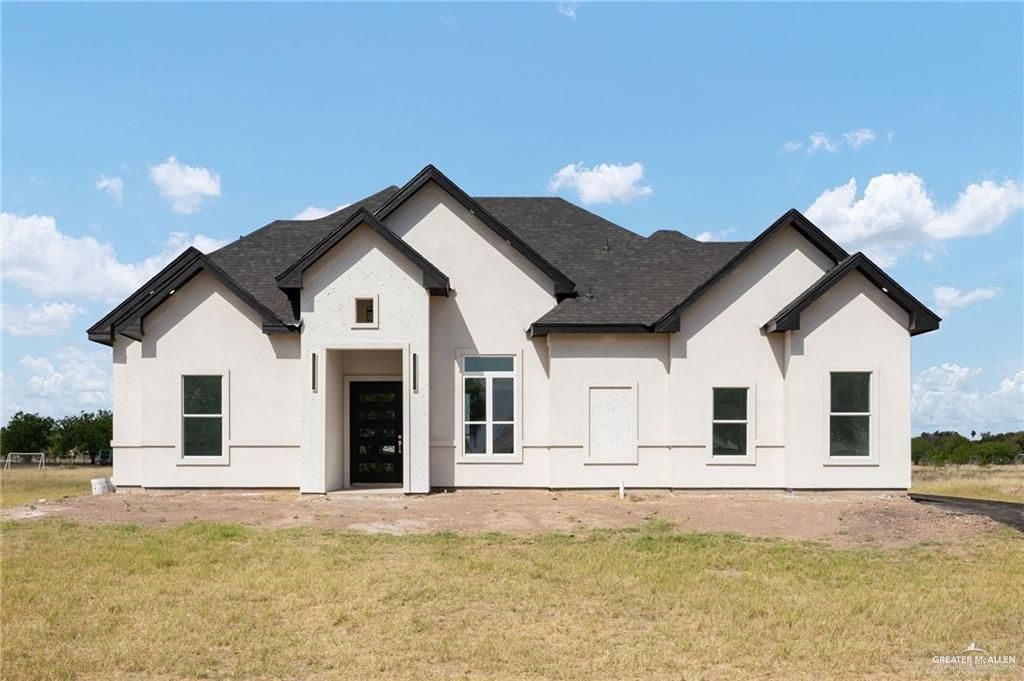 954 S Milanos Road, Weslaco, TX 78596