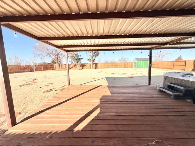 2550 Holland Road, Levelland, TX 79336