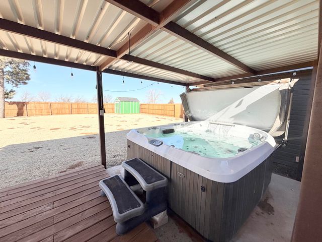 2550 Holland Road, Levelland, TX 79336