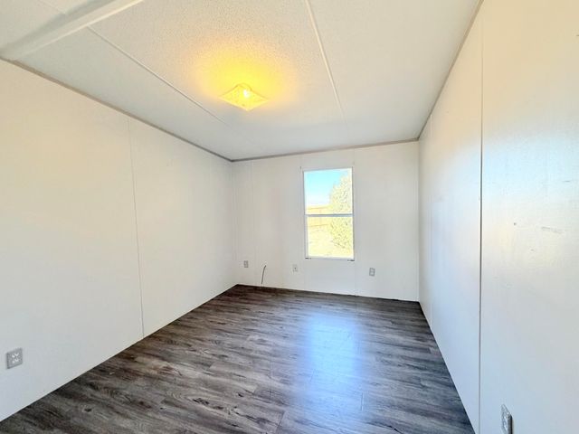 2550 Holland Road, Levelland, TX 79336