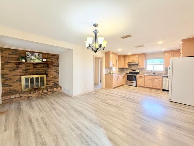 2550 Holland Road, Levelland, TX 79336