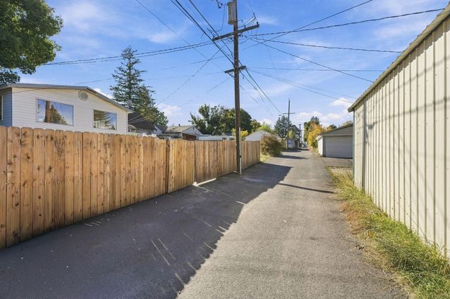3624 W Heroy Ave, Spokane, WA 99205