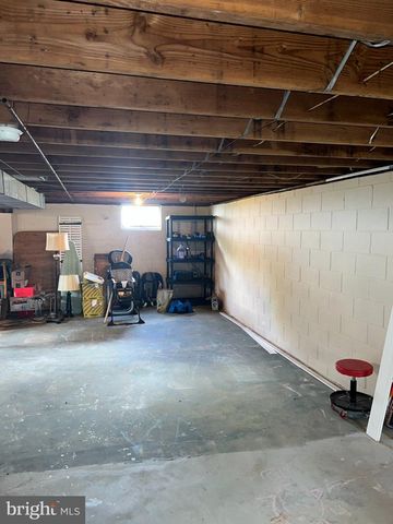102 TURNER ST, Clayton, NJ 08312