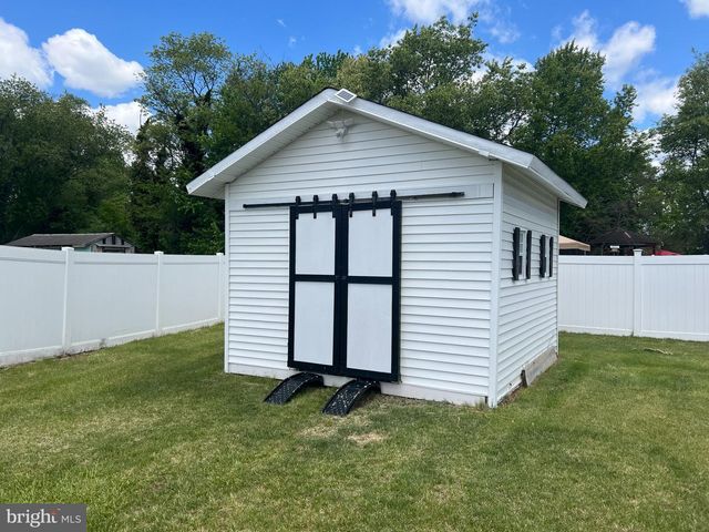 102 TURNER ST, Clayton, NJ 08312