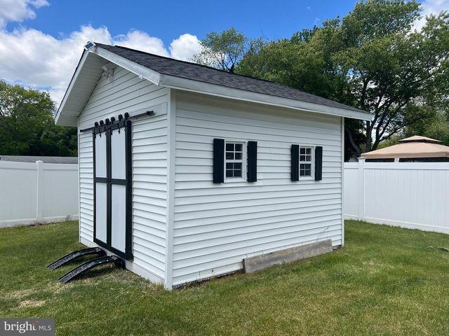 102 TURNER ST, Clayton, NJ 08312