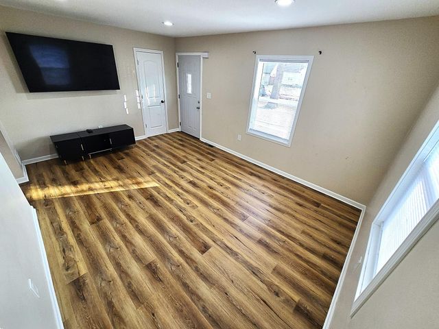 5836 44th Avenue S, Minneapolis, MN 55417