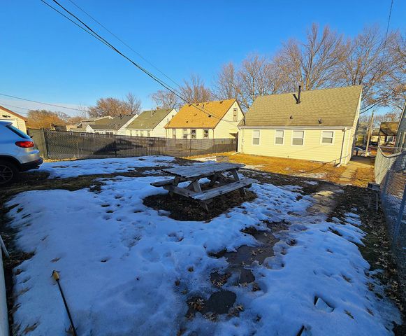 5836 44th Avenue S, Minneapolis, MN 55417