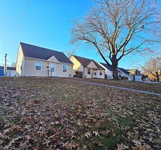 5836 44th Avenue S, Minneapolis, MN 55417