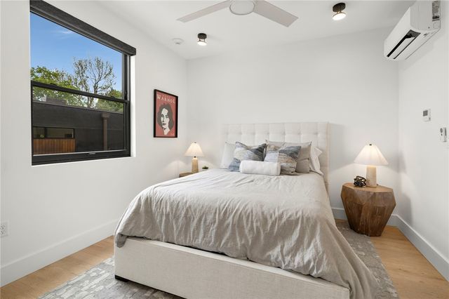 905 4th Street 201, Bentonville, AR 72712
