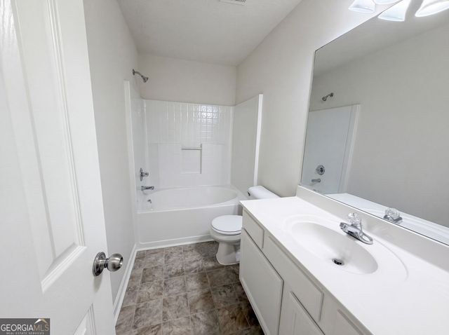 258 Alcovy Walk Drive, Lawrenceville, GA 30045