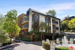 4719 Park Encino Lane 131, Encino, CA 91436