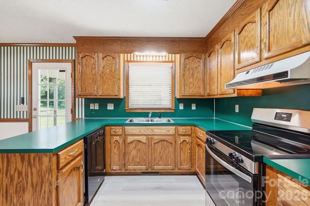 2050 Brownstone Court, Gastonia, NC 28054