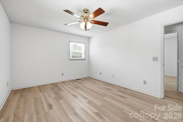 2050 Brownstone Court, Gastonia, NC 28054