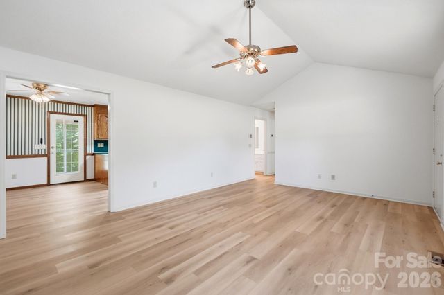 2050 Brownstone Court, Gastonia, NC 28054