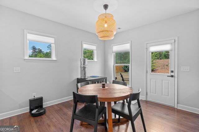 202 Roundwood Way, Peachtree City, GA 30269
