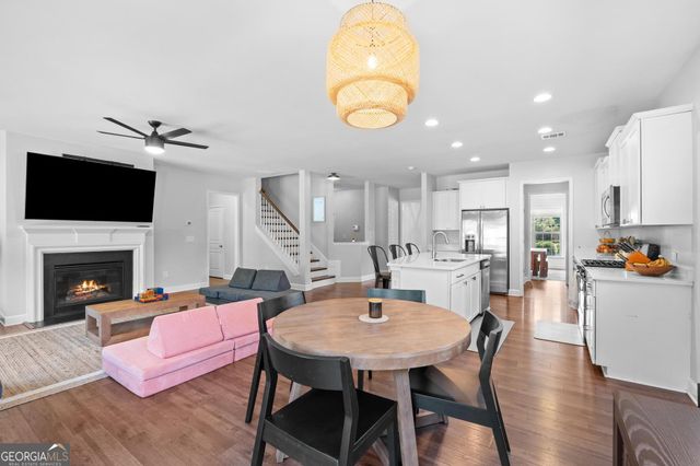 202 Roundwood Way, Peachtree City, GA 30269