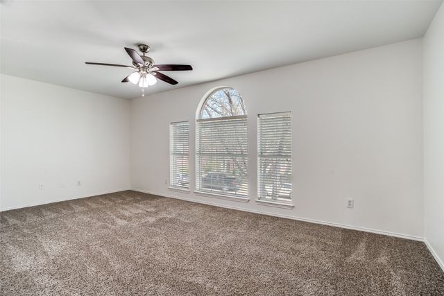 1260 McMahan Drive, Lewisville, TX 75077