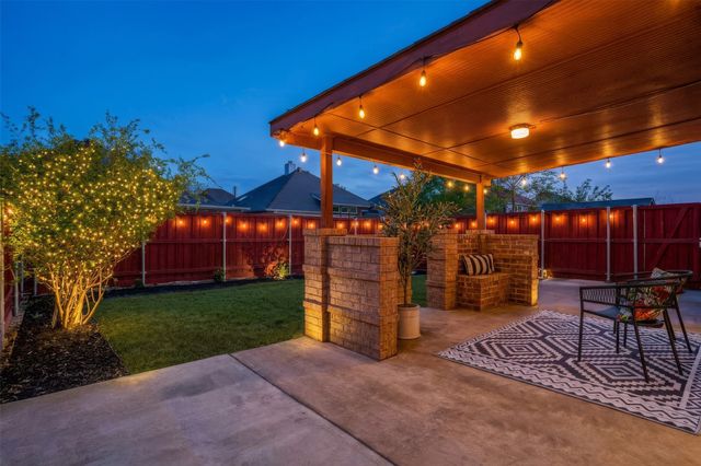 1260 McMahan Drive, Lewisville, TX 75077