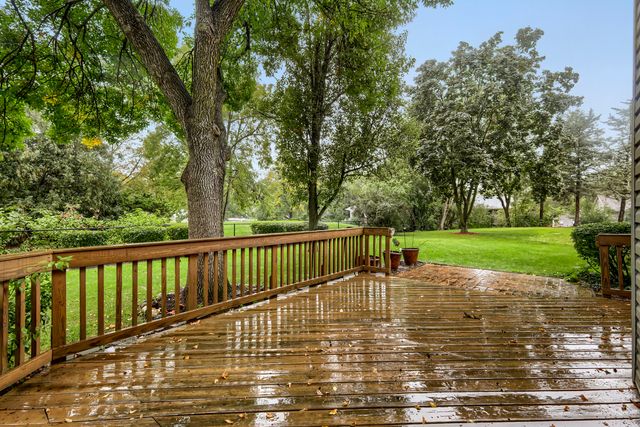 408 Creighton Lane, Schaumburg, IL 60193