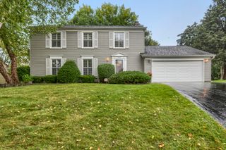 408 Creighton Lane, Schaumburg, IL 60193