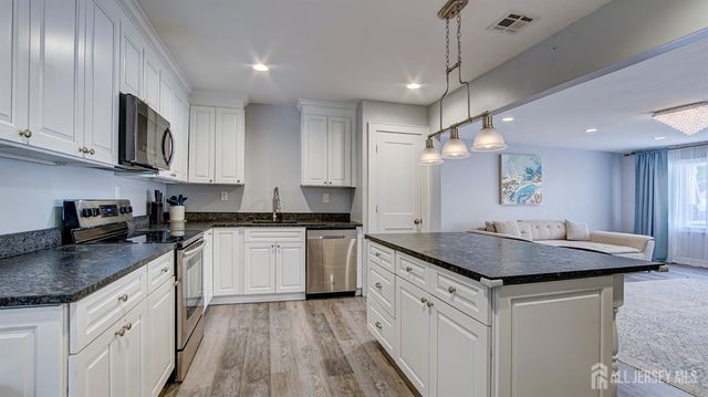 107 Monmouth Road, Monroe, NJ 08831