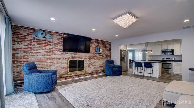 107 Monmouth Road, Monroe, NJ 08831