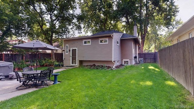 1217 S University Boulevard, Denver, CO 80210