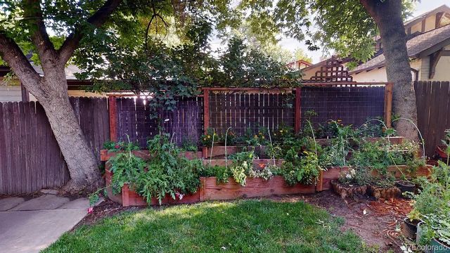 1217 S University Boulevard, Denver, CO 80210