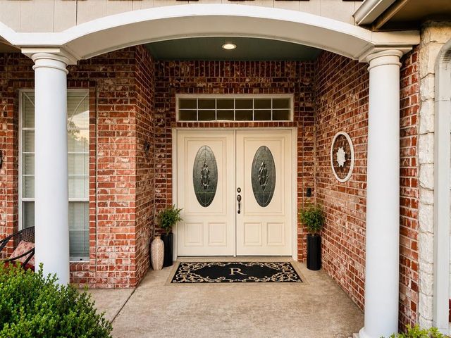 17004 Kemble Lane, Edmond, OK 73012