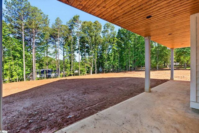 108 Indian Ridge Drive, Laurens, SC 29630