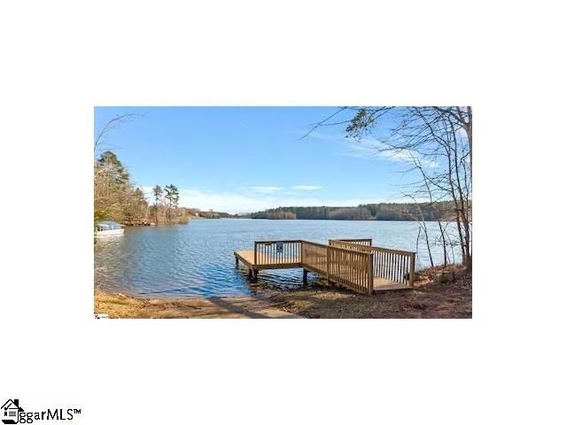 108 Indian Ridge Drive, Laurens, SC 29630
