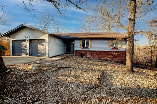 1 Stringer Lane, Bella Vista, AR 72715