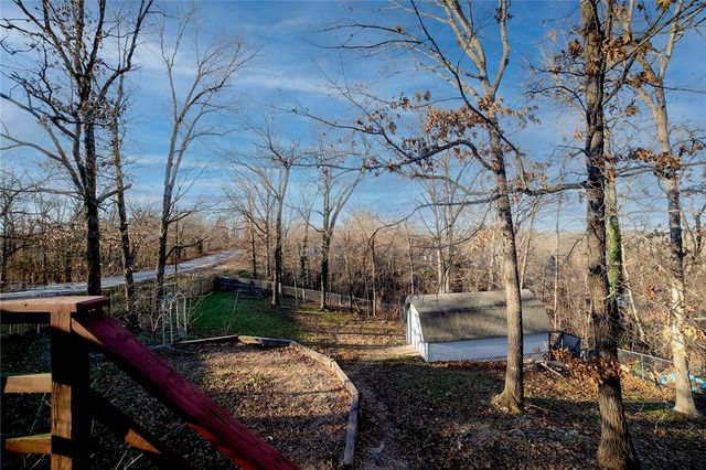 1 Stringer Lane, Bella Vista, AR 72715