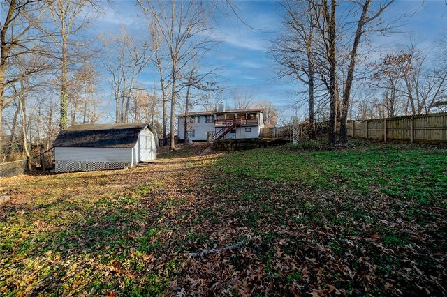 1 Stringer Lane, Bella Vista, AR 72715