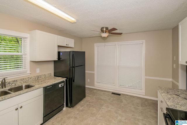 1337 3RD AVENUE SW, Alabaster, AL 35007