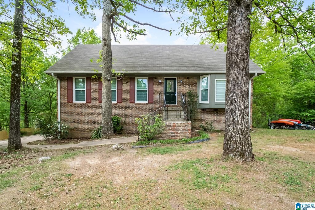 1337 3RD AVENUE SW, Alabaster, AL 35007