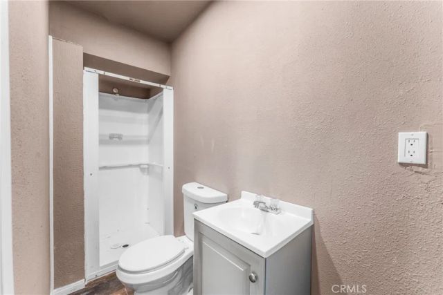 839 S Aspen, Bloomington, CA 92316