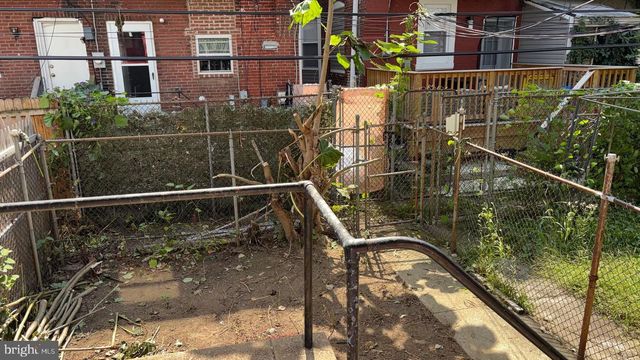 5716 LARCHWOOD AVE, Philadelphia, PA 19143