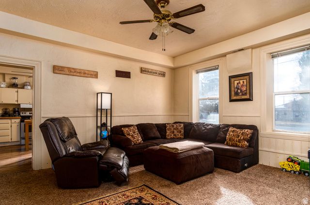 121 S MAIN ST, Salem, UT 84653