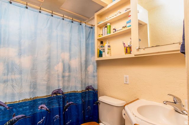 121 S MAIN ST, Salem, UT 84653