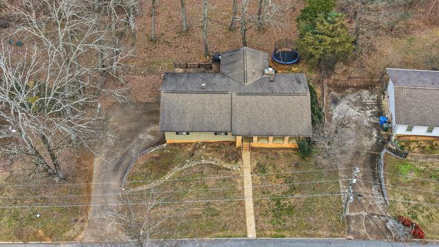6424 Ridge Lake Road, Hixson, TN 37343