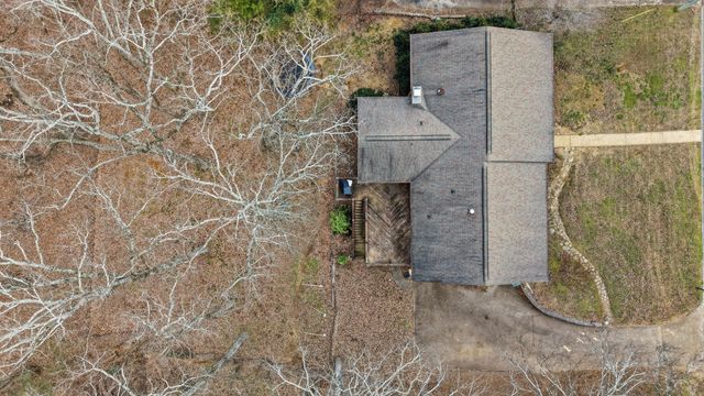 6424 Ridge Lake Road, Hixson, TN 37343