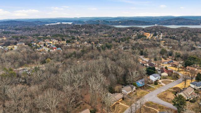 6424 Ridge Lake Road, Hixson, TN 37343