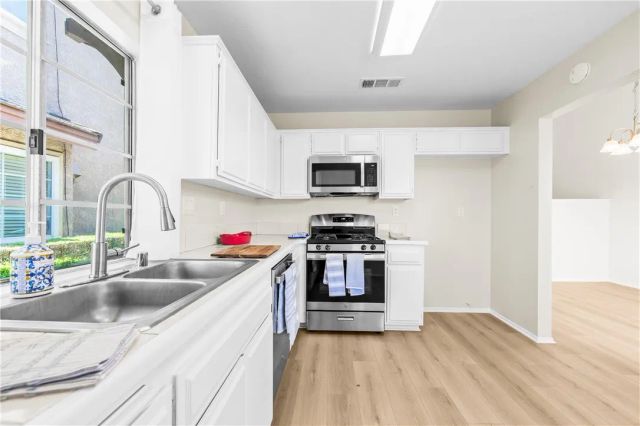 12525 Pinehurst, El Monte, CA 91732