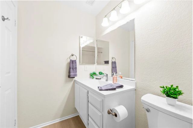 12525 Pinehurst, El Monte, CA 91732